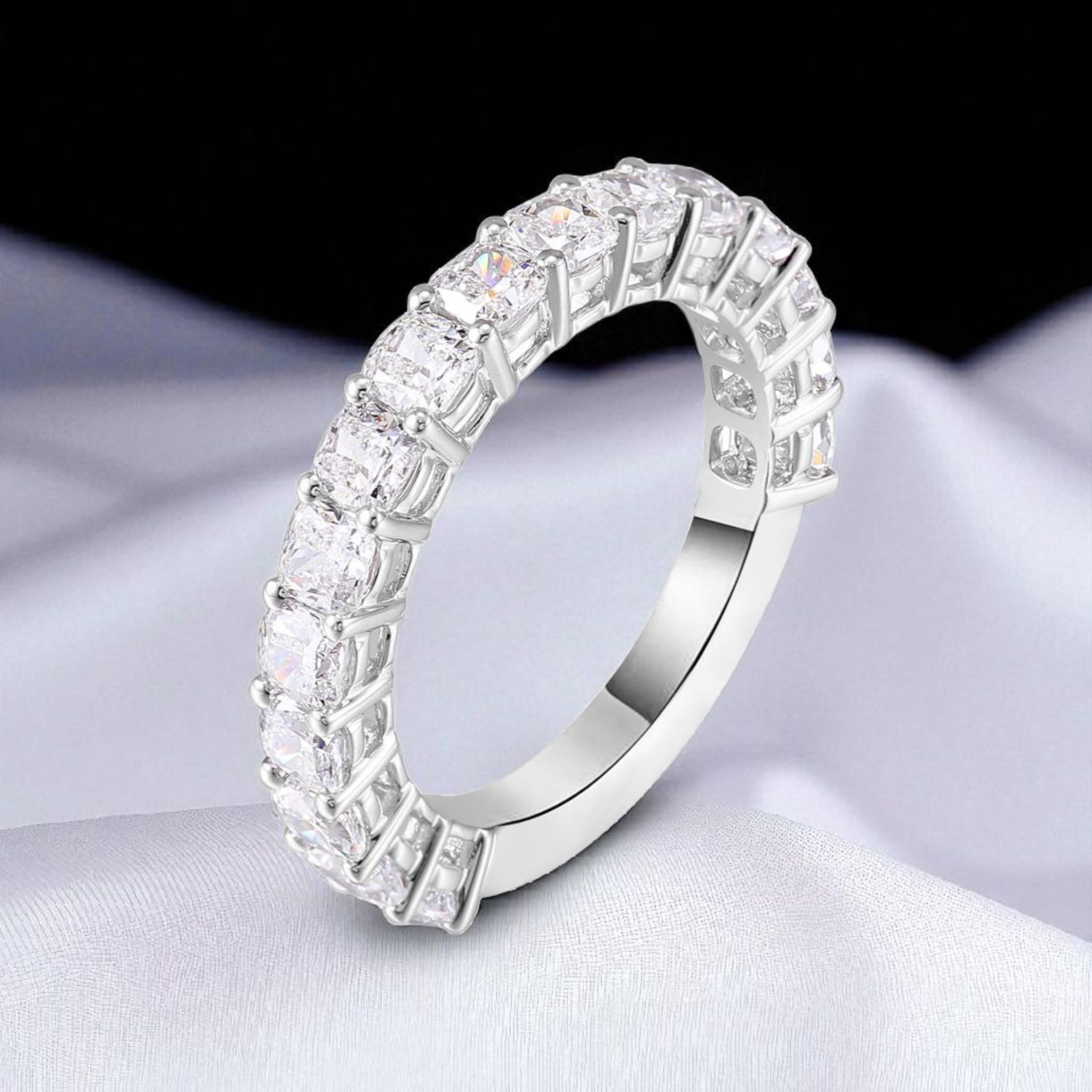 Crescendo Infinité - VVS Diamonds & Solid 18K Gold