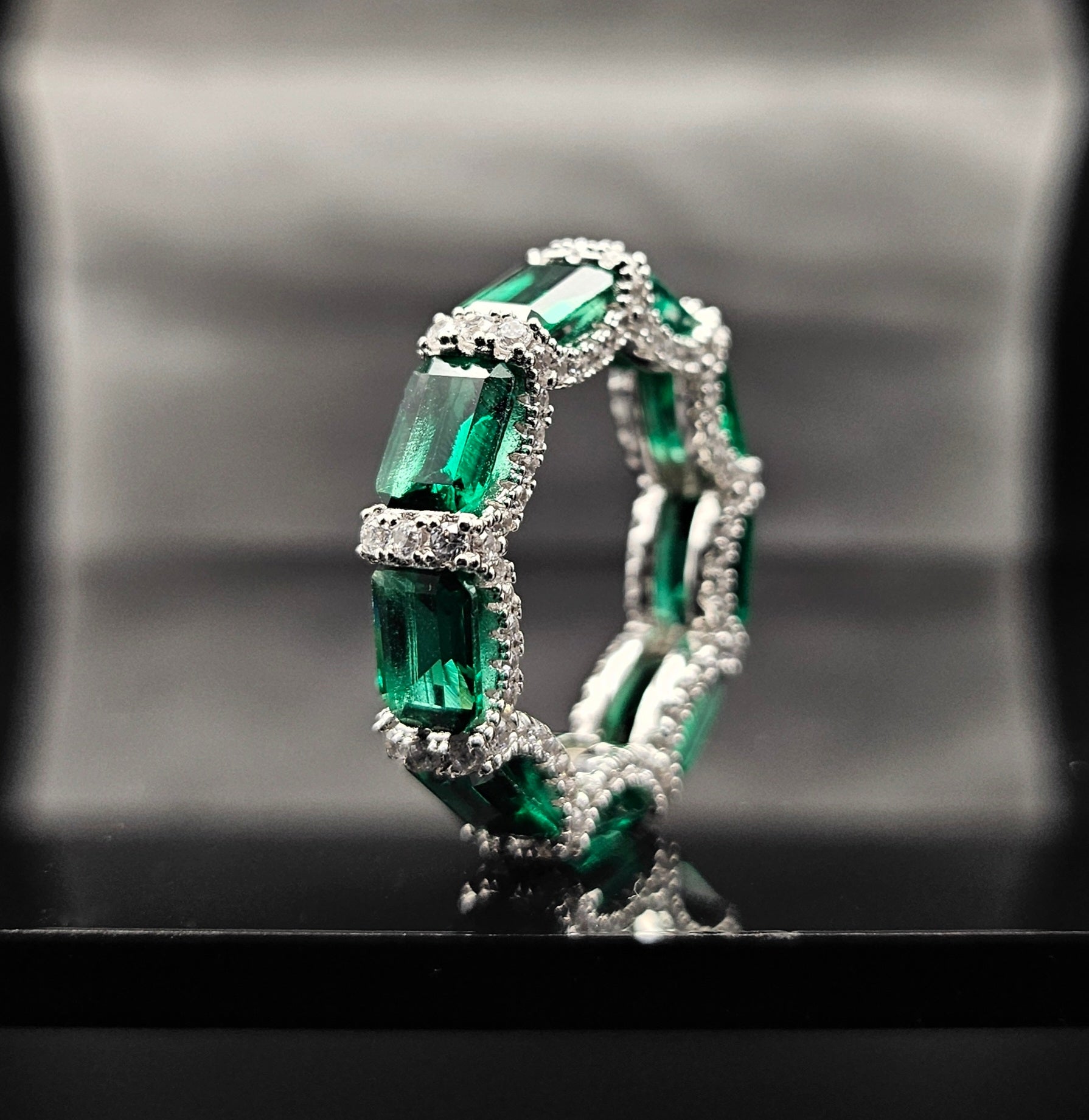 Dressed Green - Ring