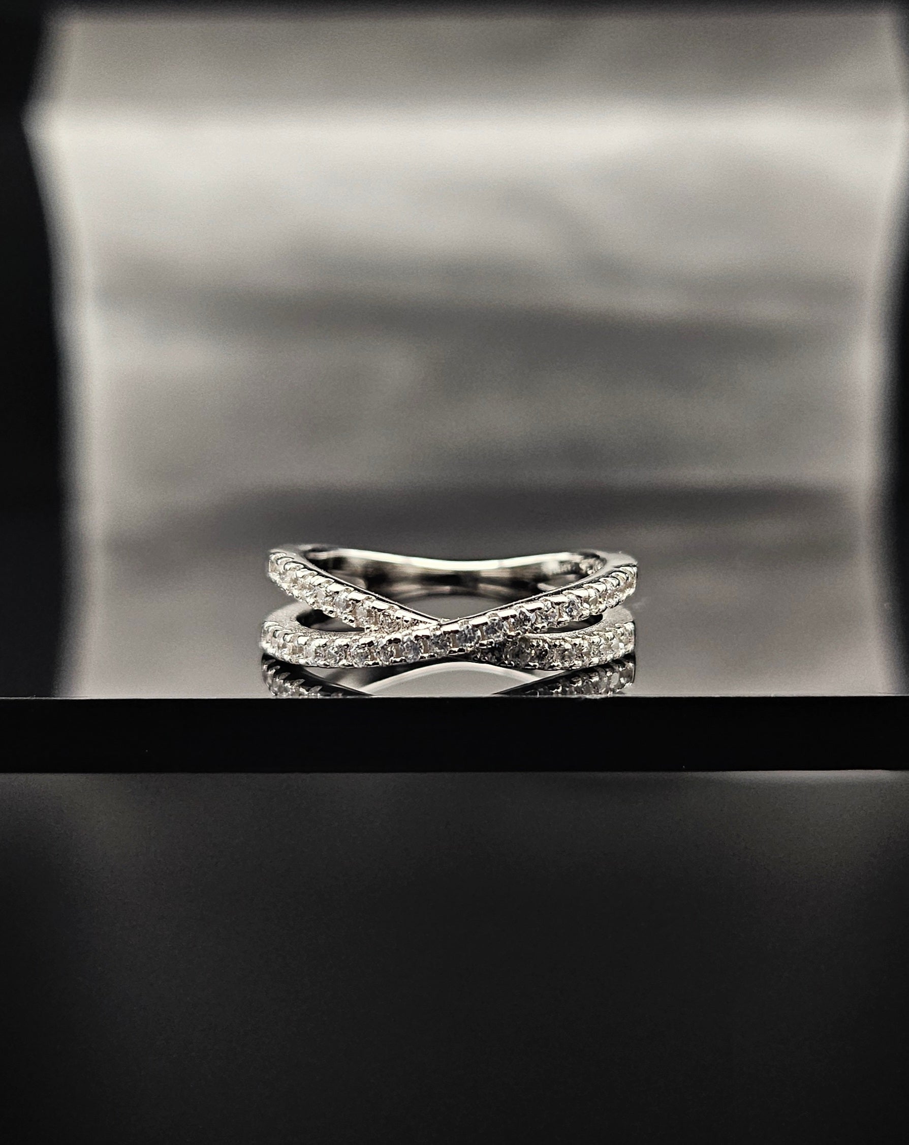 Crossed Romance Ring