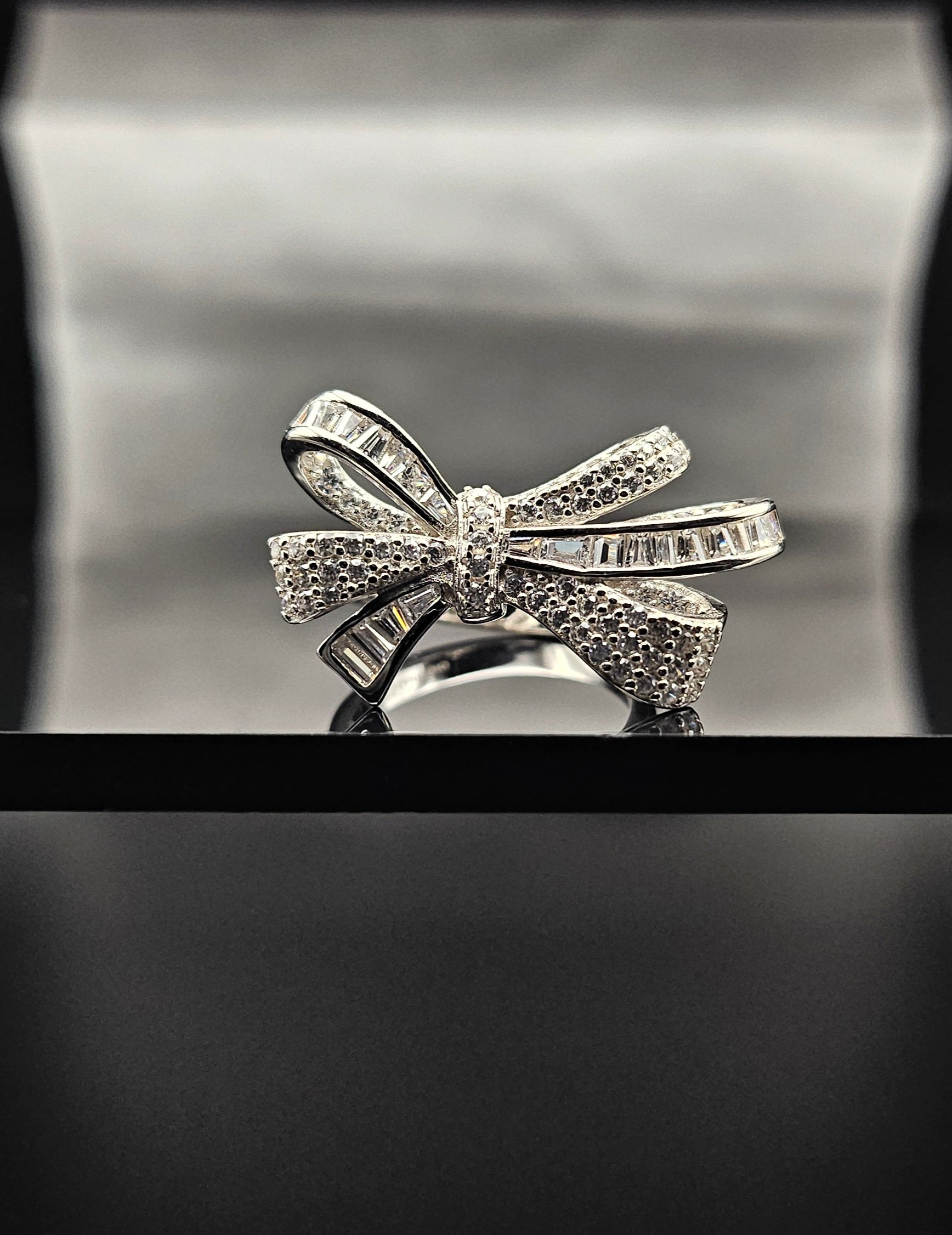 Tied Connection Ring