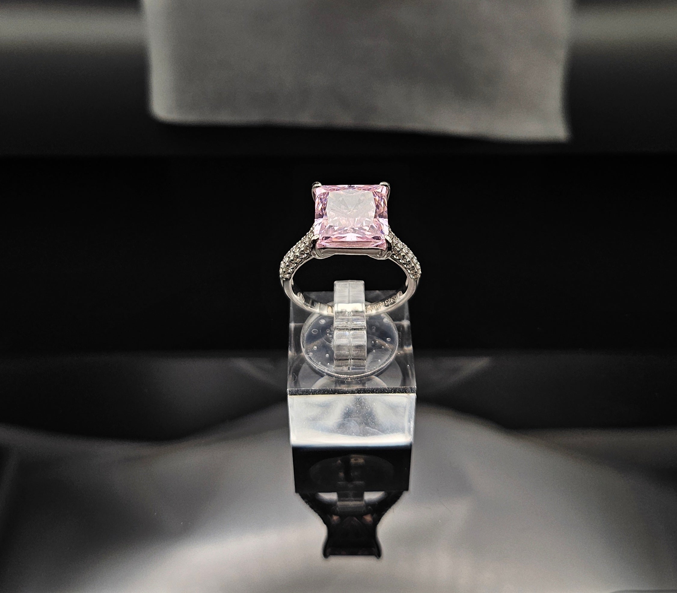 Perfect Square - Ring