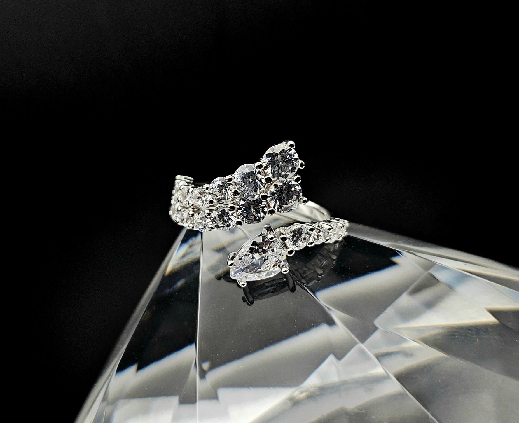 Twin-Tailed Serpent - Ring