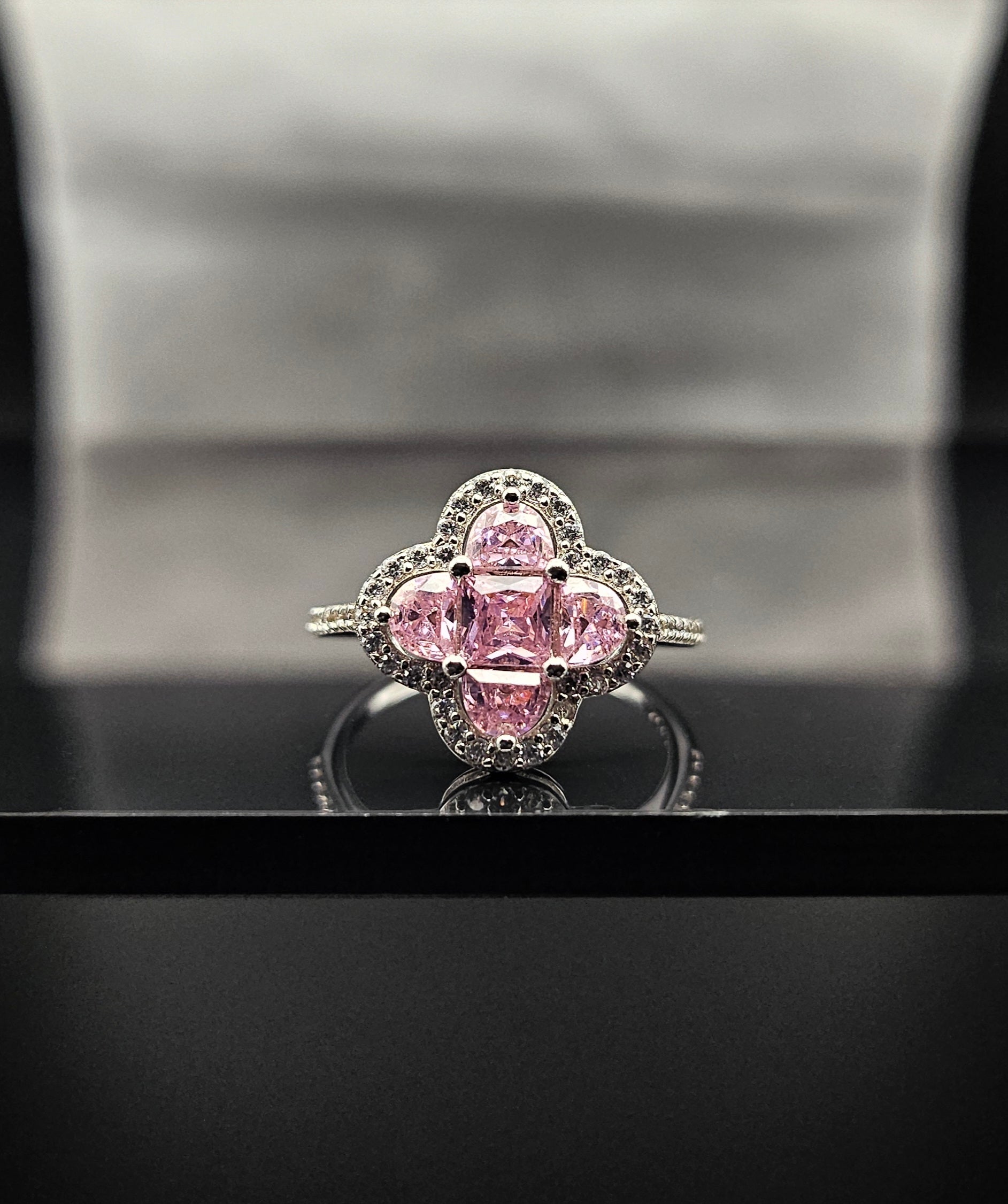 Clover Galaxy - Ring