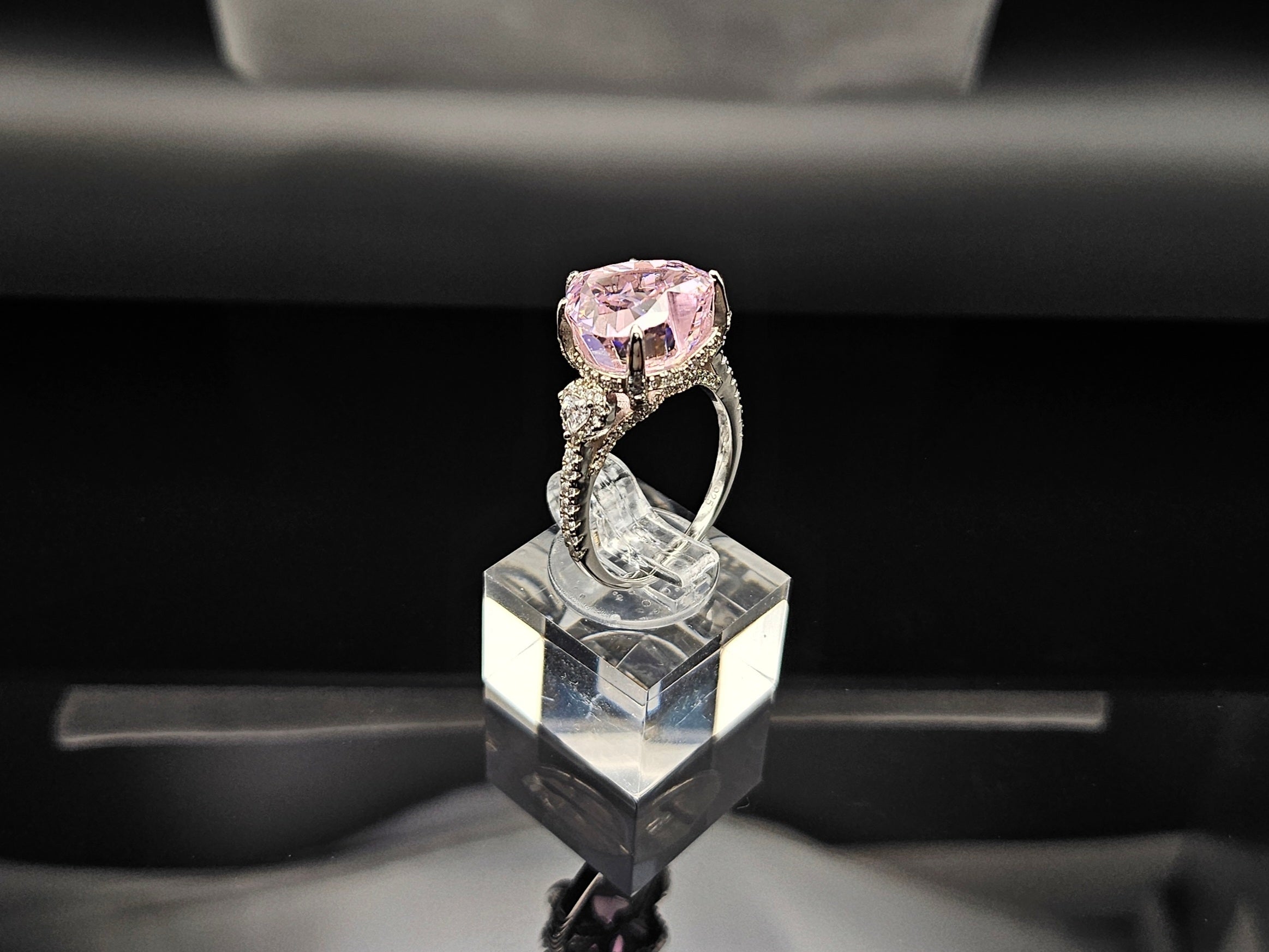 Heart Capture - Ring