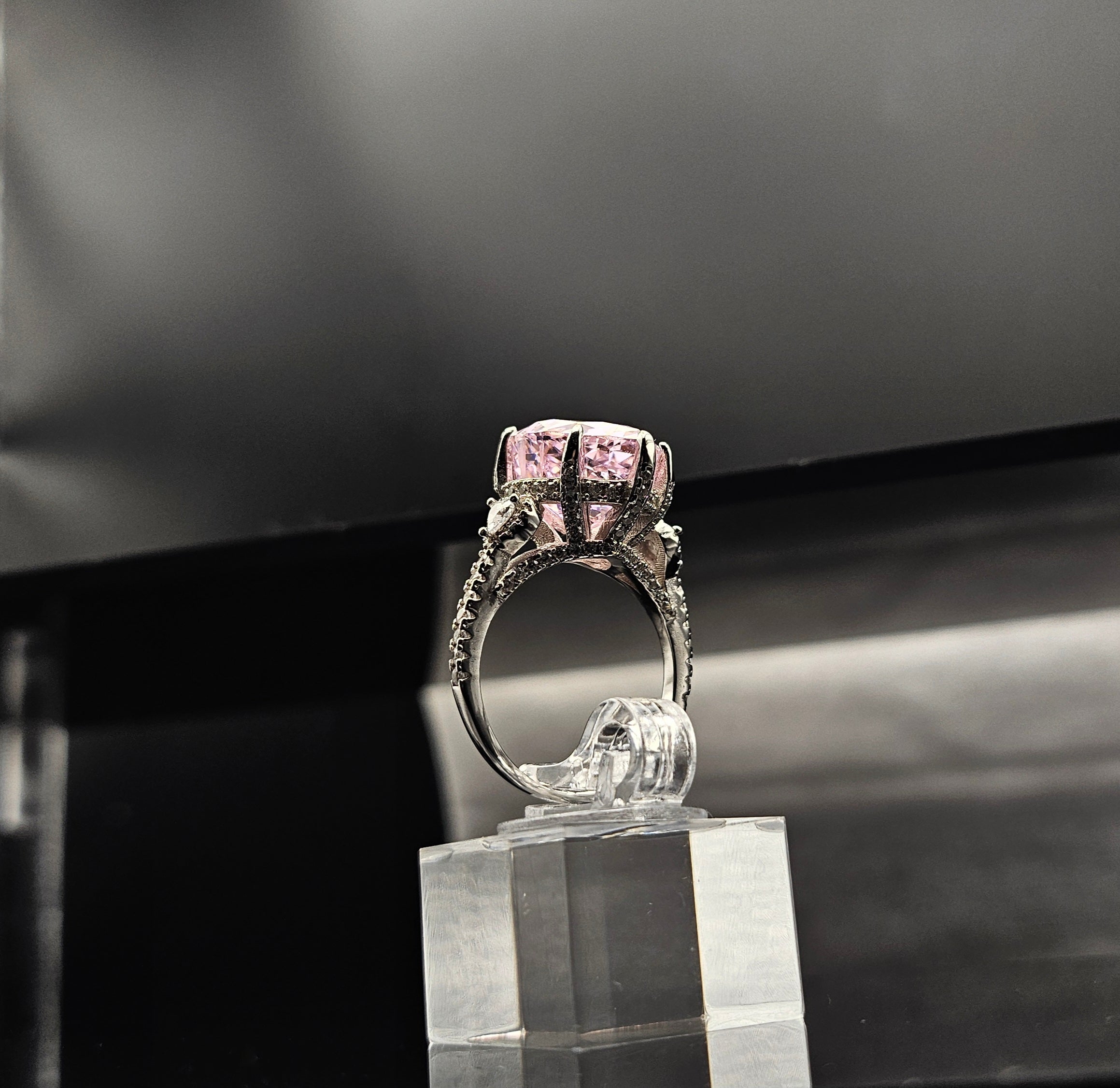 Heart Capture - Ring