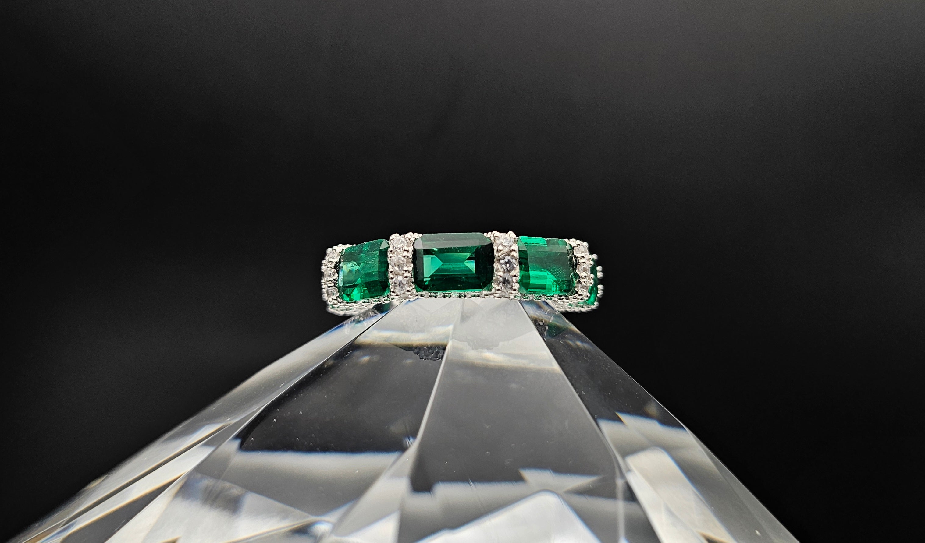Dressed Green - Ring