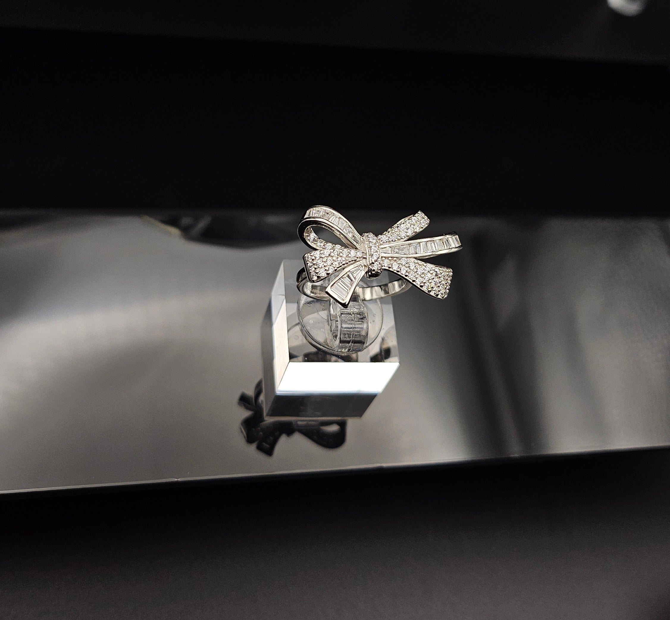 Tied Connection Ring