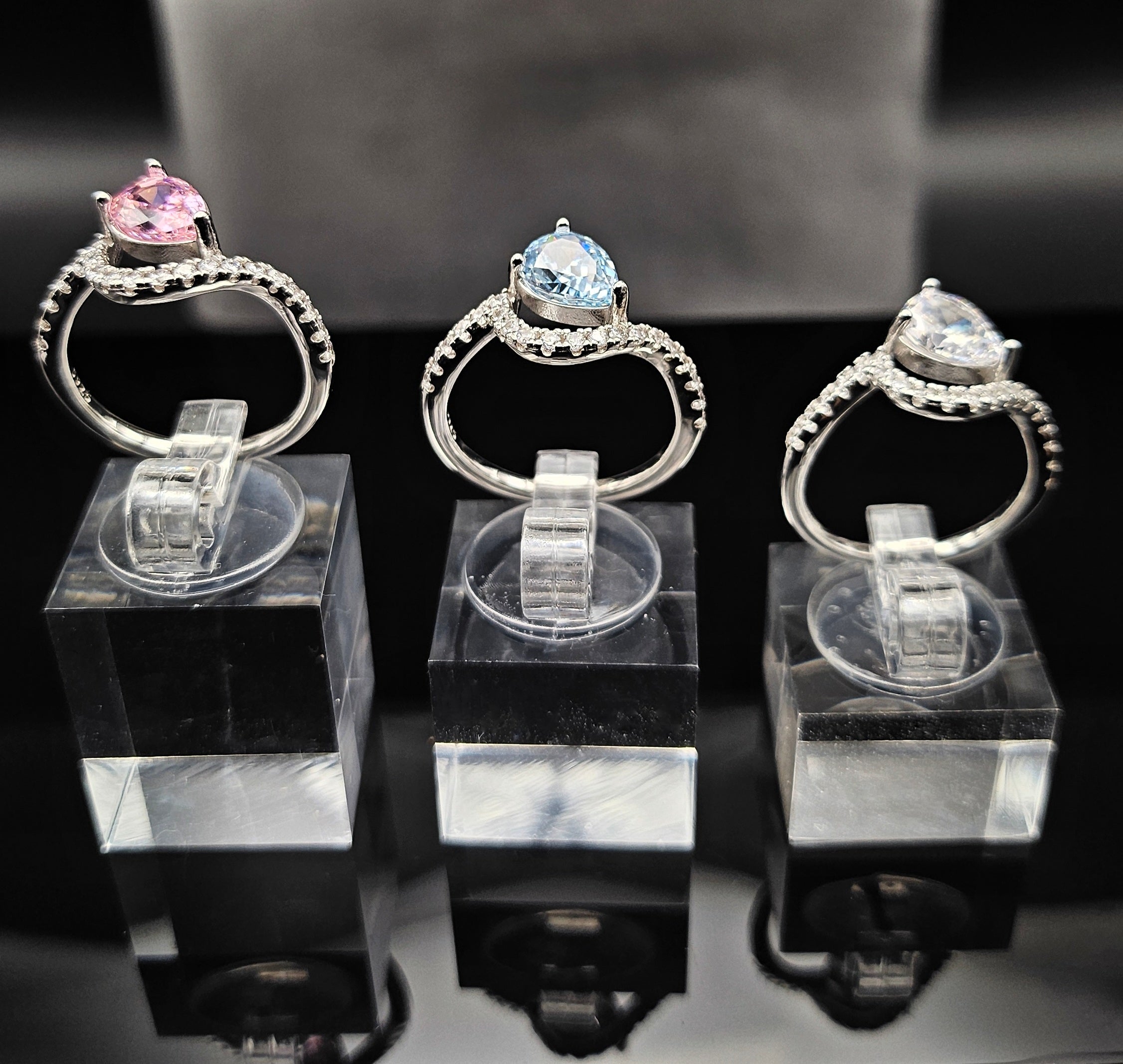 Gem To The Edge - Ring