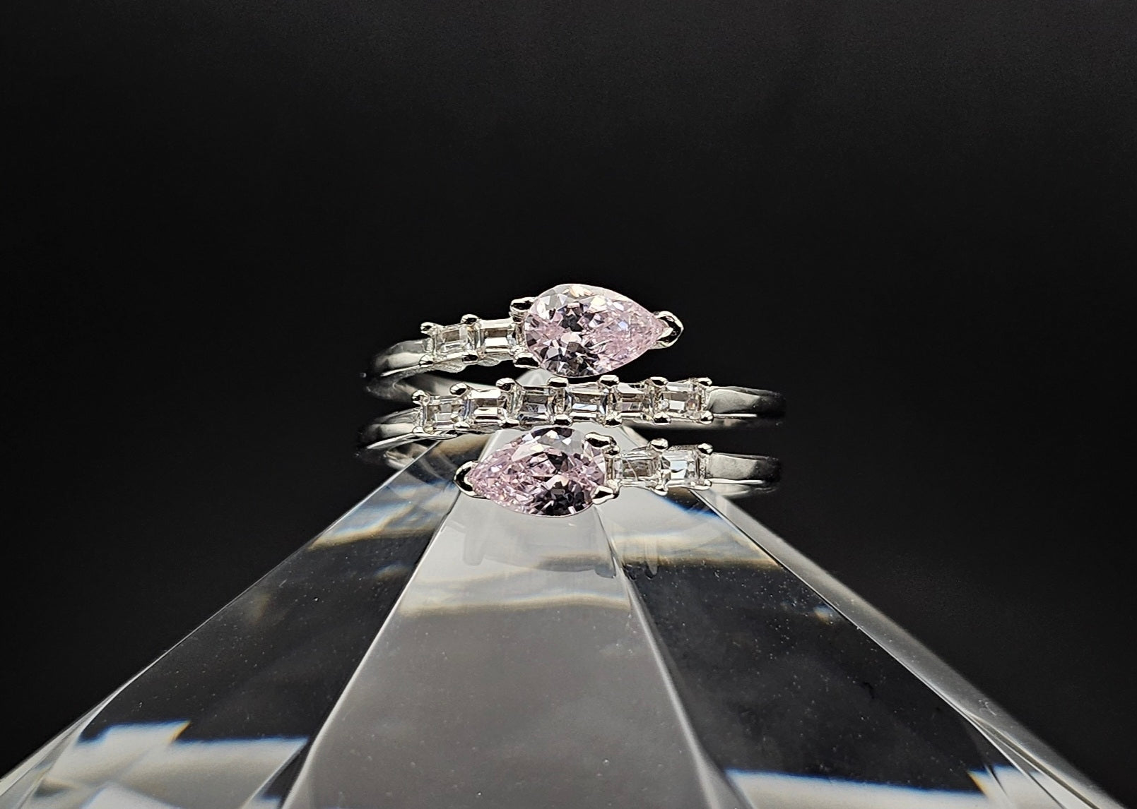 Rosy Whispers -Ring