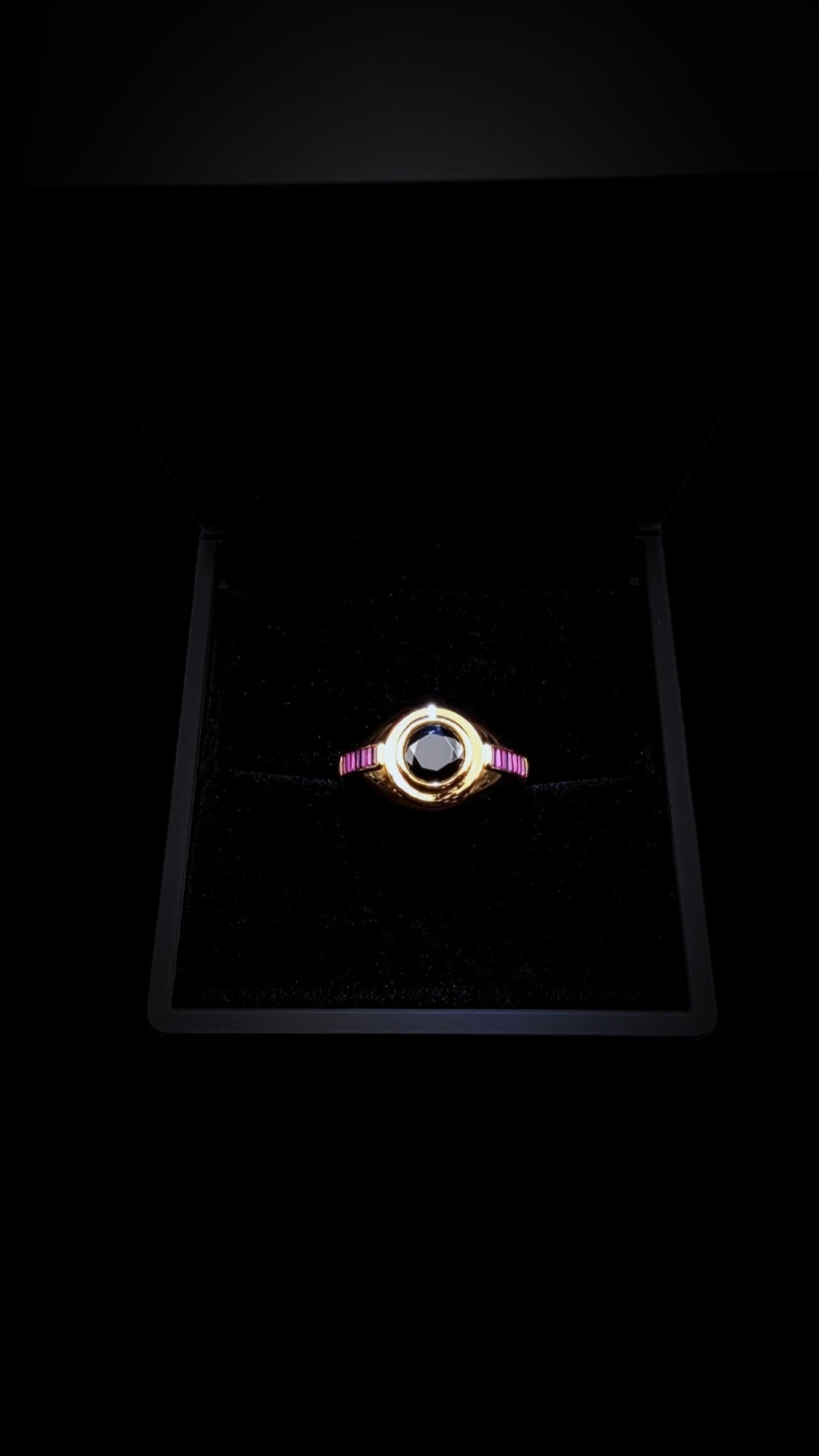 I. Tradimento — Round Signet Ring